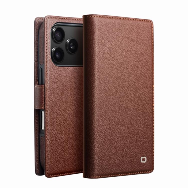 E-shop QIALINO CLASSIC Kožený obal pre Apple iPhone 17 Pro Max hnedý