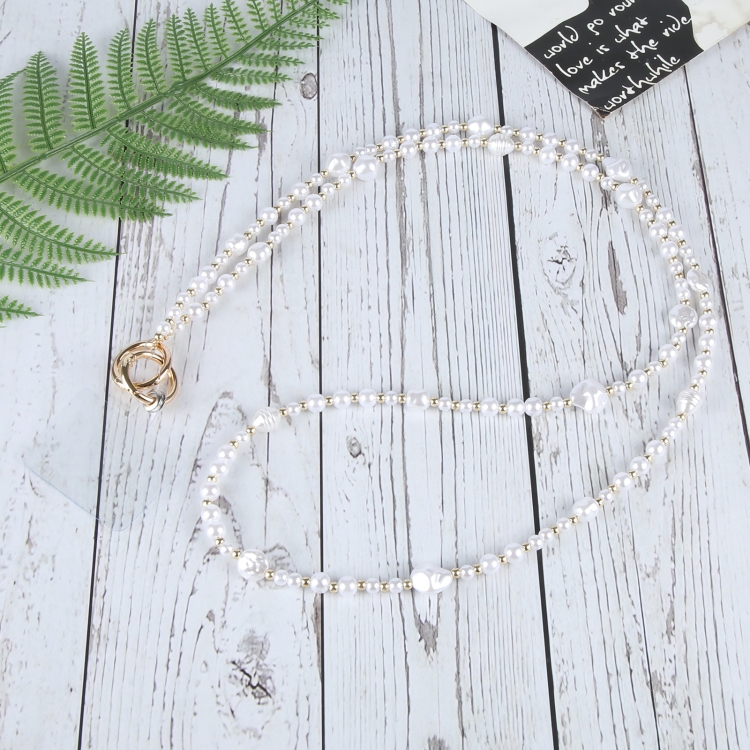 E-shop PROTEMIO BEADS LONG Retiazka na mobil pod zadný kryt PEARL